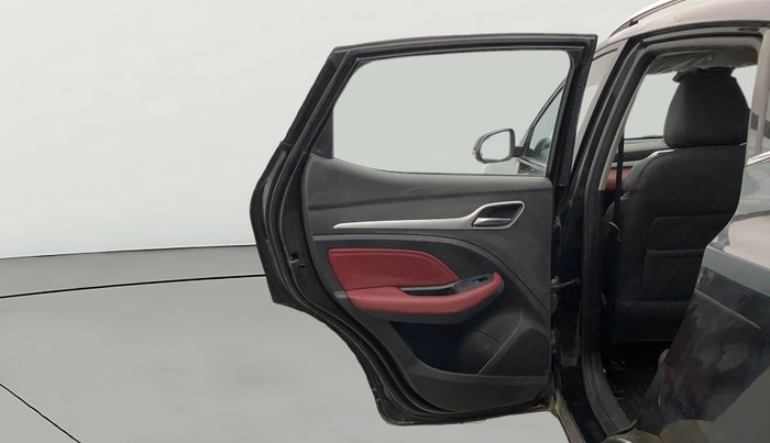 2023 MG ASTOR SAVVY 1.3 TURBO AT S RED, Petrol, Automatic, 16,039 km, LHS Rear Door