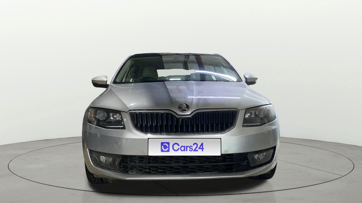 2016 Skoda Octavia STYLE PLUS AT 1.8 TSI, Petrol, Automatic, 58,090 km, Front