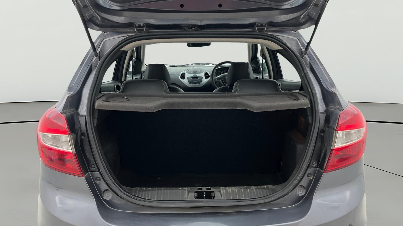2016 Ford New Figo TITANIUM 1.2 PETROL MT, Petrol, Manual, 27,204 km, Boot Open Zoomed View
