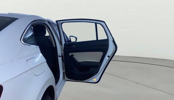 2022 Skoda SLAVIA STYLE 1.0L TSI MT, Petrol, Manual, 47,716 km, RHS Rear Door