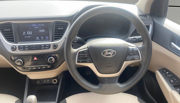 2019 Hyundai Verna 1.6 VTVT SX, Petrol, Manual, 49,754 km, Steering Wheel Close Up