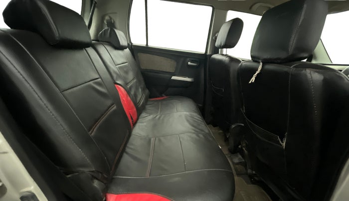 2016 Maruti Wagon R 1.0 VXI, Petrol, Manual, 57,591 km, Right Side Rear Door Cabin