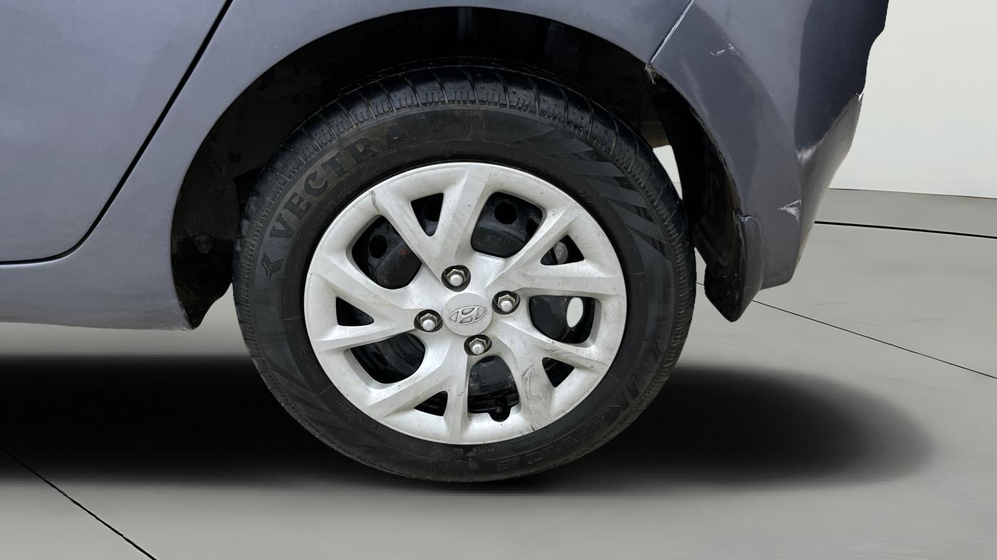 2013 Hyundai Grand i10 MAGNA 1.2 KAPPA VTVT, Petrol, Manual, 59,627 km, Left Rear Wheel