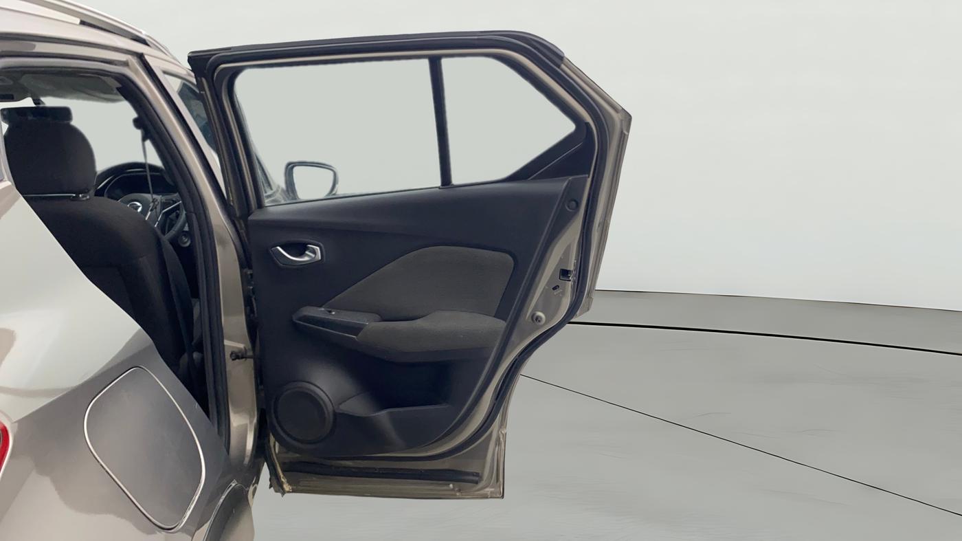 2022 Nissan Kicks XV 1.5, Petrol, Manual, 53,470 km, RHS Rear Door