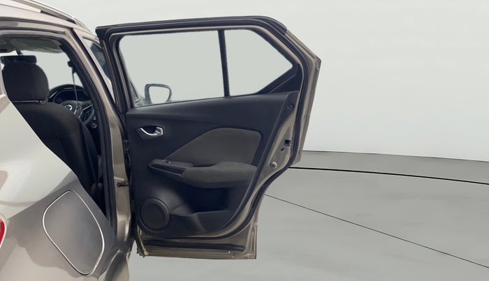 2022 Nissan Kicks XV 1.5, Petrol, Manual, 53,470 km, RHS Rear Door