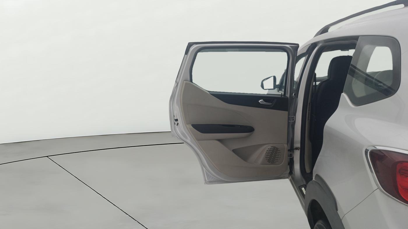 2020 Renault TRIBER RXZ AMT, Petrol, Automatic, 24,496 km, LHS Rear Door