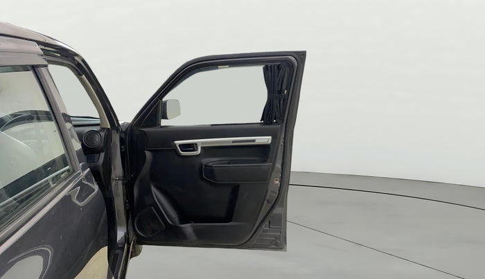 2021 Maruti S PRESSO VXI, Petrol, Manual, 28,129 km, RHS Front Door