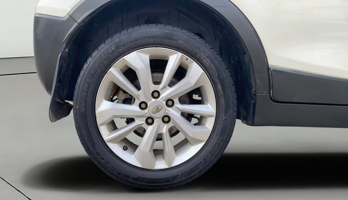 2020 Mahindra XUV300 W8 1.2 PETROL, Petrol, Manual, 81,792 km, Right Rear Wheel