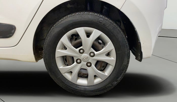 2015 Hyundai Grand i10 MAGNA 1.2 KAPPA VTVT, CNG, Manual, 67,025 km, Left Rear Wheel