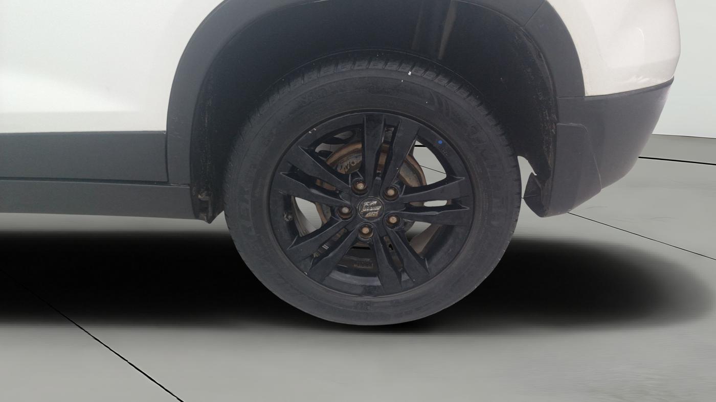 2018 Maruti Vitara Brezza ZDI PLUS AMT, Diesel, Automatic, 43,619 km, Left Rear Wheel