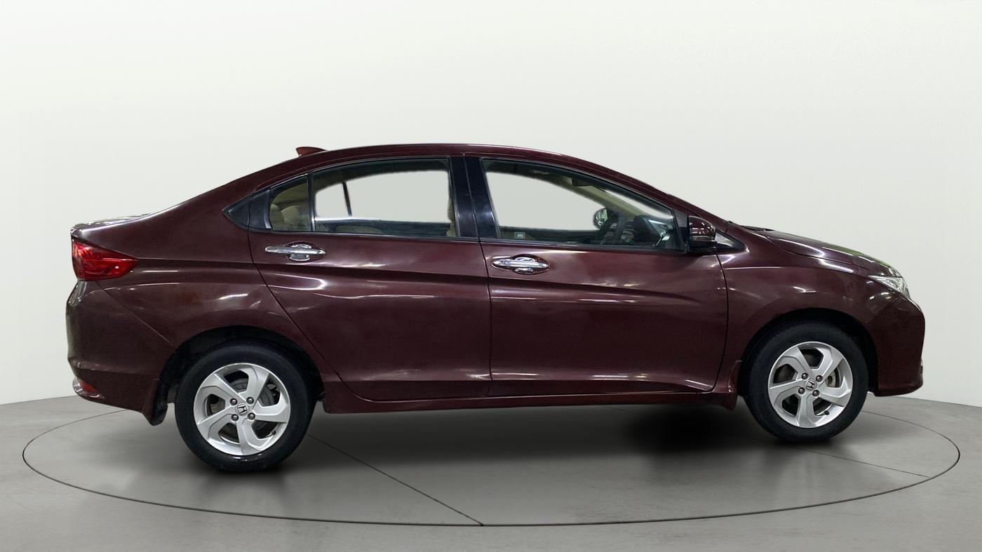 2015 Honda City 1.5L I-DTEC V, Diesel, Manual, 99,674 km, Right Side View
