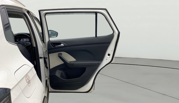 2022 Volkswagen TAIGUN TOPLINE 1.0 TSI MT, Petrol, Manual, 1,36,897 km, RHS Rear Door