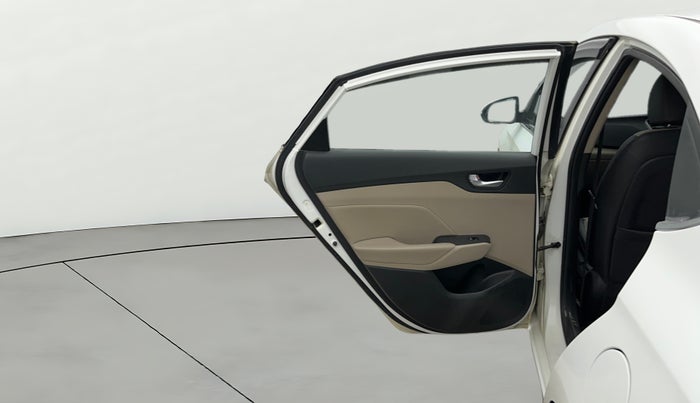 2018 Hyundai Verna 1.6 VTVT SX O, Petrol, Manual, 63,332 km, LHS Rear Door