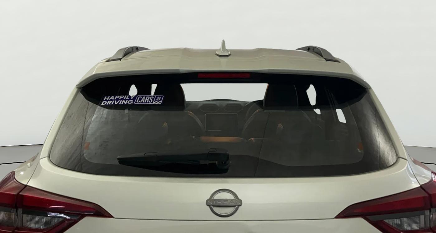 2025 Nissan MAGNITE N-Connecta B4D 1.0 Petrol AMT, Petrol, Automatic, 9,435 km, Rear Windshield