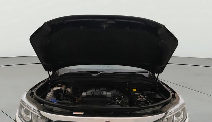 2022 Mahindra ALTURAS G4 4WD AT, Diesel, Automatic, 28,121 km, Open Bonet