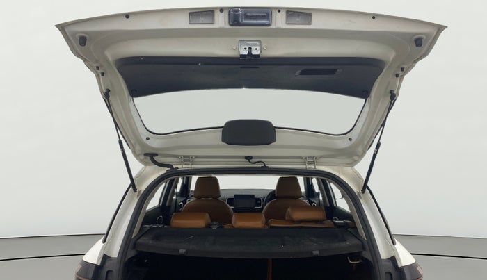 2023 Hyundai VENUE SX 1.0 (O) TURBO IMT, Petrol, Manual, 75,327 km, Boot Door Open