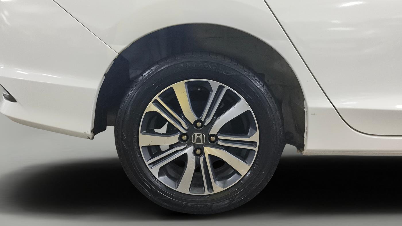 2022 Honda City 1.5L I-VTEC V MT 5TH GEN, Petrol, Manual, 61,115 km, Right Rear Wheel