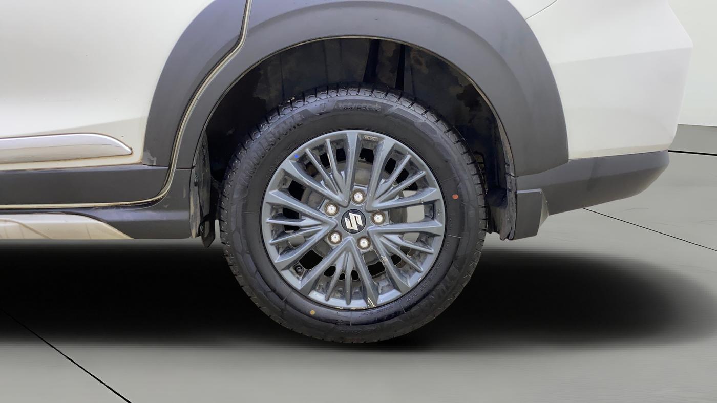 2021 Maruti XL6 ALPHA MT, Petrol, Manual, 72,457 km, Left Rear Wheel