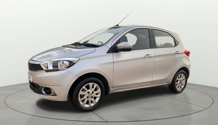 2016 Tata Tiago XZ PETROL, Petrol, Manual, 65,373 km, Left Front Diagonal