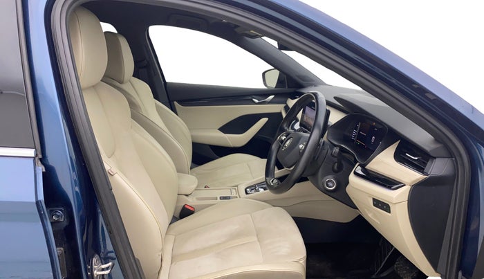 2021 Skoda Octavia STYLE 2.0, Petrol, Automatic, 94,384 km, Right Side Front Door Cabin