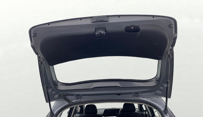 2021 Hyundai NEW I20 SPORTZ 1.2 MT, Petrol, Manual, 46,135 km, Boot Door Open