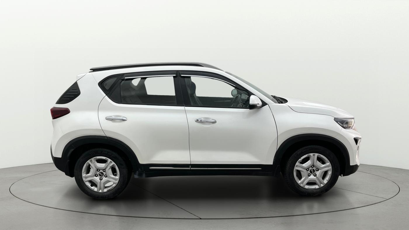 2021 KIA SONET HTX 1.5, Diesel, Manual, 70,806 km, Right Side View