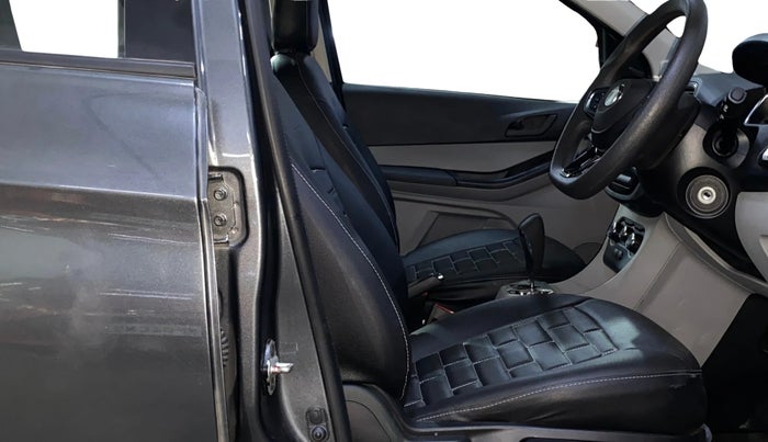 2024 Tata Tiago XTA PETROL, Petrol, Automatic, 8,375 km, Right Side Front Door Cabin