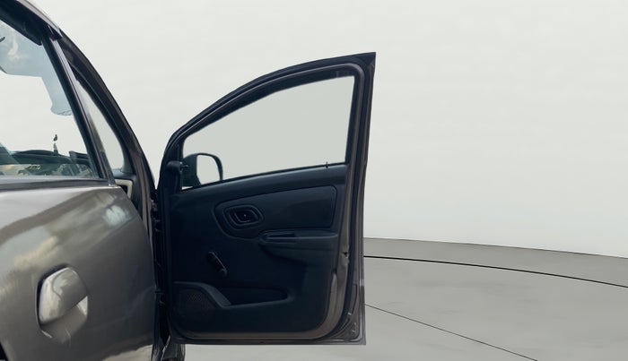 2021 Datsun Redi Go A, Petrol, Manual, 40,360 km, RHS Front Door