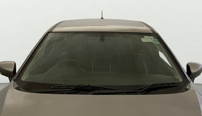 2017 Maruti Baleno ALPHA PETROL 1.2, Petrol, Manual, 84,196 km, Front Windshield