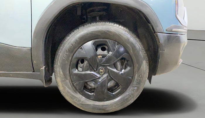 2022 Tata PUNCH ADVENTURE MT, Petrol, Manual, 39,201 km, Right Front Wheel