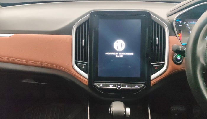 2021 MG HECTOR PLUS SHARP 1.5 PETROL TURBO CVT 6-STR, Petrol, Automatic, 31,545 km, Air Conditioner