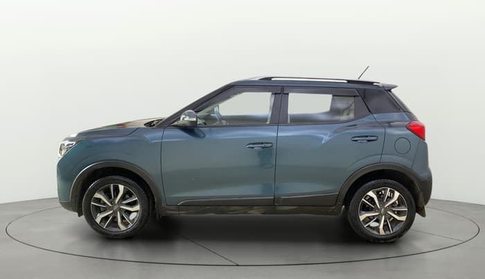 2019 Mahindra XUV300 W8 (O) 1.5 DIESEL AMT, Diesel, Automatic, 55,796 km, Left Side