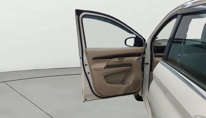 2021 Maruti Ertiga ZXI SHVS, Petrol, Manual, 61,245 km, LHS Front Door