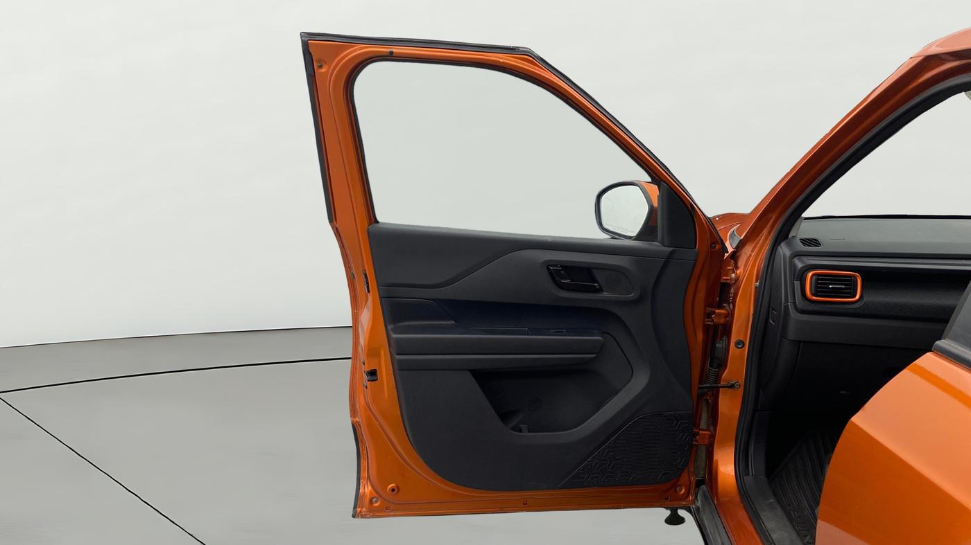 2022 Tata PUNCH ADVENTURE MT, Petrol, Manual, 61,537 km, LHS Front Door
