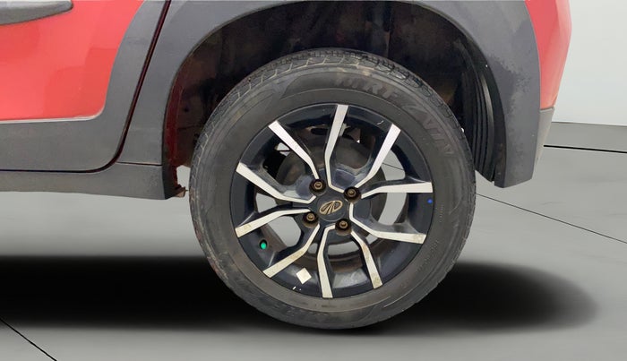 2017 Mahindra KUV 100 NXT K8 P 6 STR DUAL TONE, Petrol, Manual, 40,703 km, Left Rear Wheel