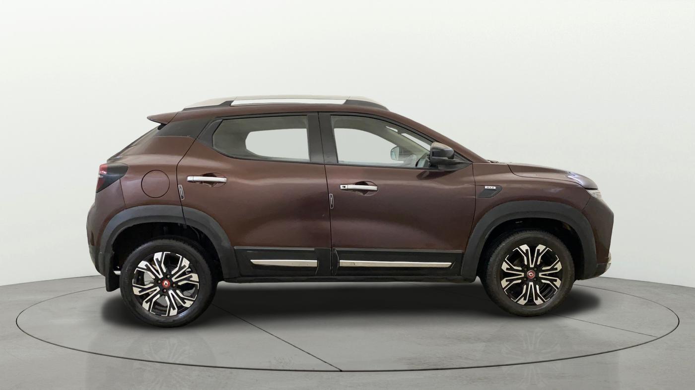 2023 Renault Kiger RXZ TURBO CVT, Petrol, Automatic, 94,104 km, Right Side View
