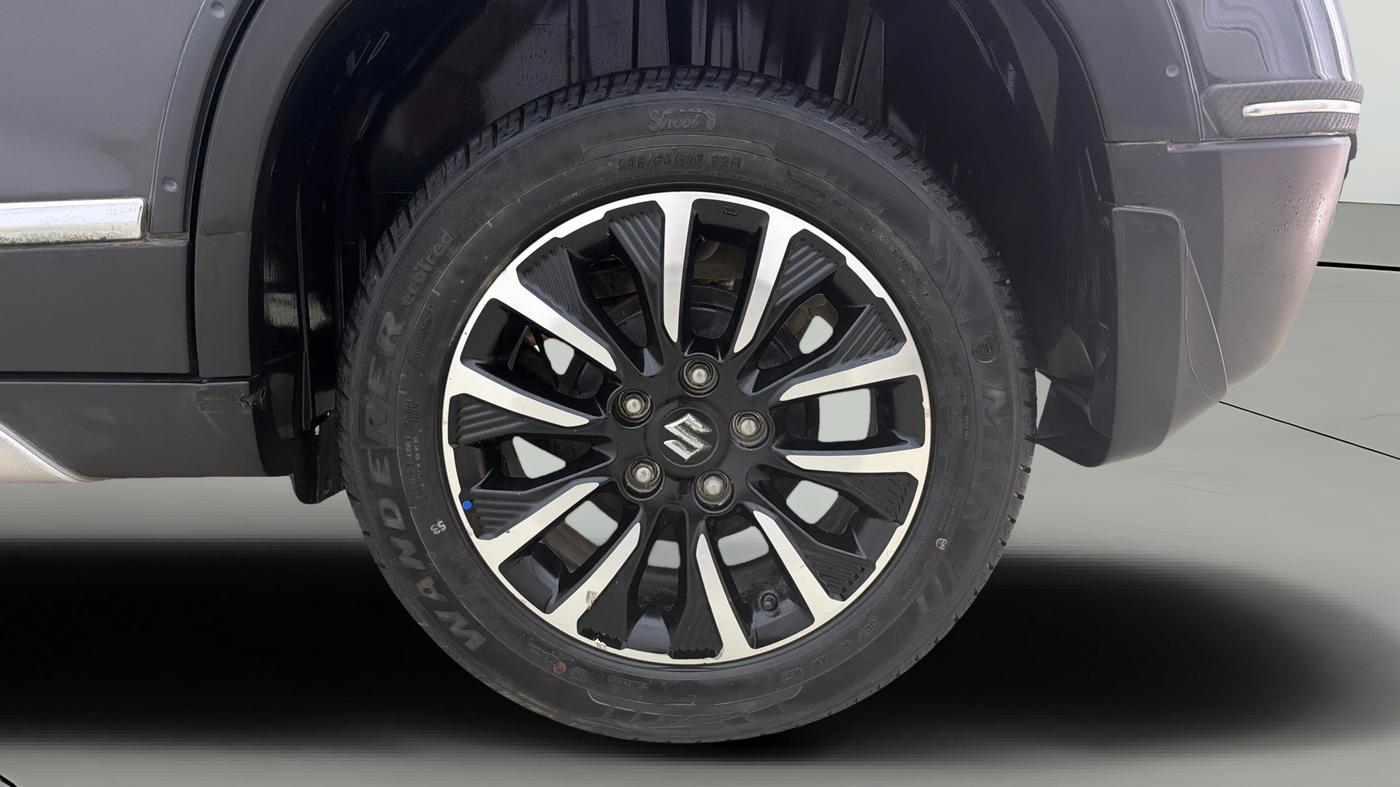 2021 Maruti Vitara Brezza LXI, Petrol, Manual, 15,825 km, Left Rear Wheel