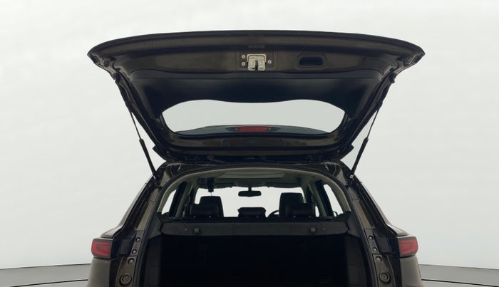 2023 Toyota URBAN CRUISER HYRYDER V HYBRID, Hybrid, Automatic, 82,201 km, Boot Door Open