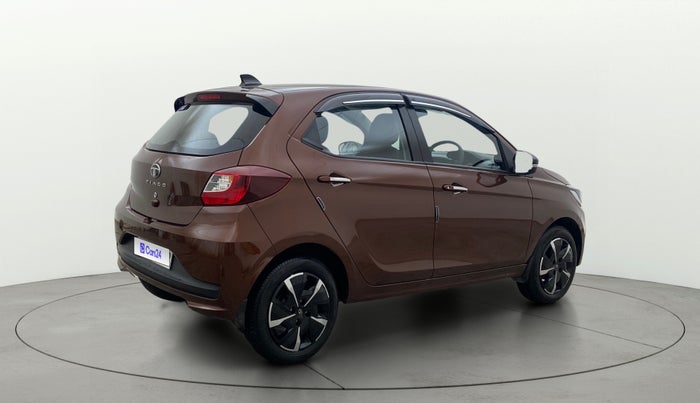 2025 Tata Tiago XZA, Petrol, Automatic, 3,852 km, Right Back Diagonal