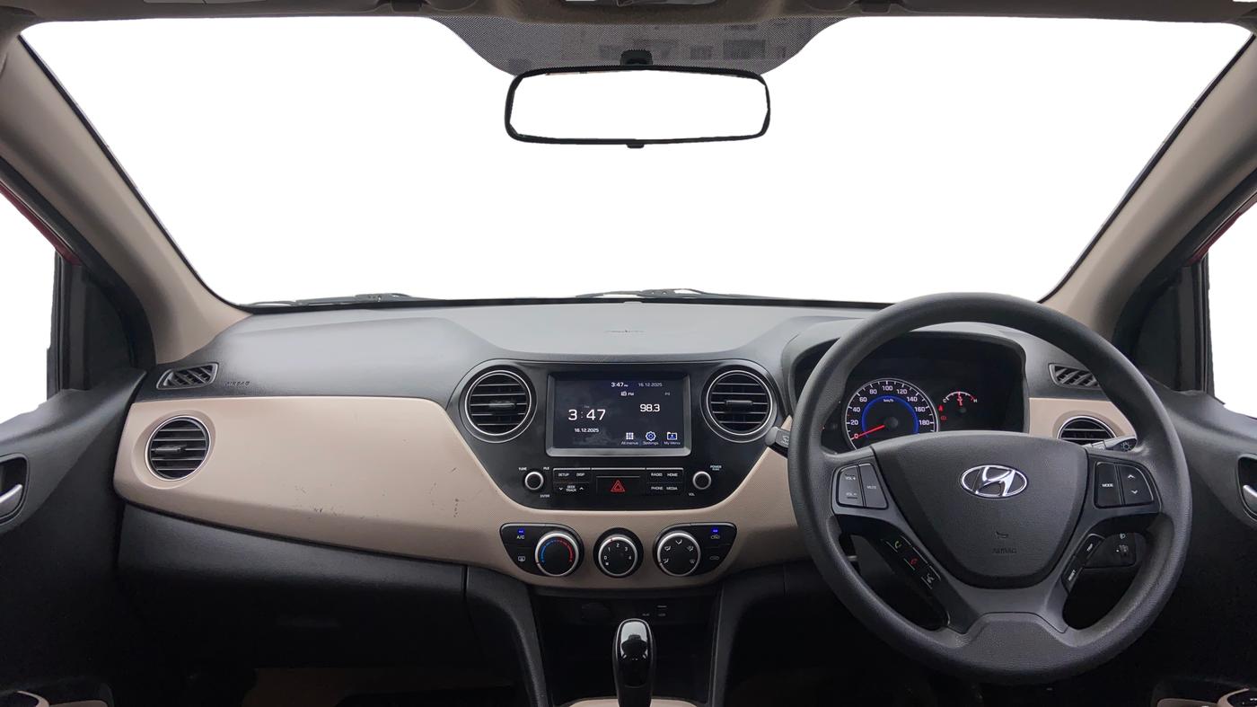 2019 Hyundai Grand i10 SPORTZ AT 1.2 KAPPA VTVT, Petrol, Automatic, 77,547 km, Dashboard