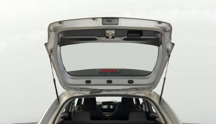 2022 Toyota Glanza E, Petrol, Manual, 8,724 km, Boot Door Open