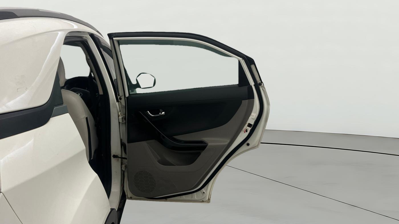 2019 Tata NEXON XZ DIESEL, Diesel, Manual, 88,905 km, RHS Rear Door