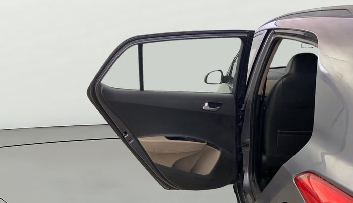 2016 Hyundai Grand i10 SPORTZ 1.2 KAPPA VTVT, CNG, Manual, 51,417 km, LHS Rear Door