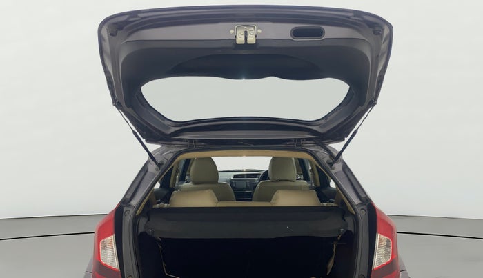 2018 Honda Jazz 1.2L I-VTEC V AT, Petrol, Automatic, 88,714 km, Boot Door Open