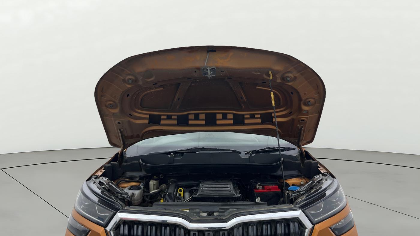 2022 Skoda KUSHAQ AMBITION 1.0L TSI AT, Petrol, Automatic, 46,101 km, Open Bonet