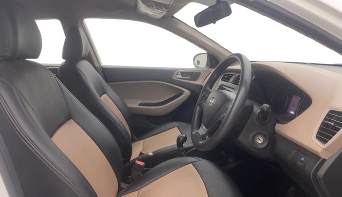 2019 Hyundai Elite i20 SPORTZ 1.2, Petrol, Manual, 66,027 km, Right Side Front Door Cabin