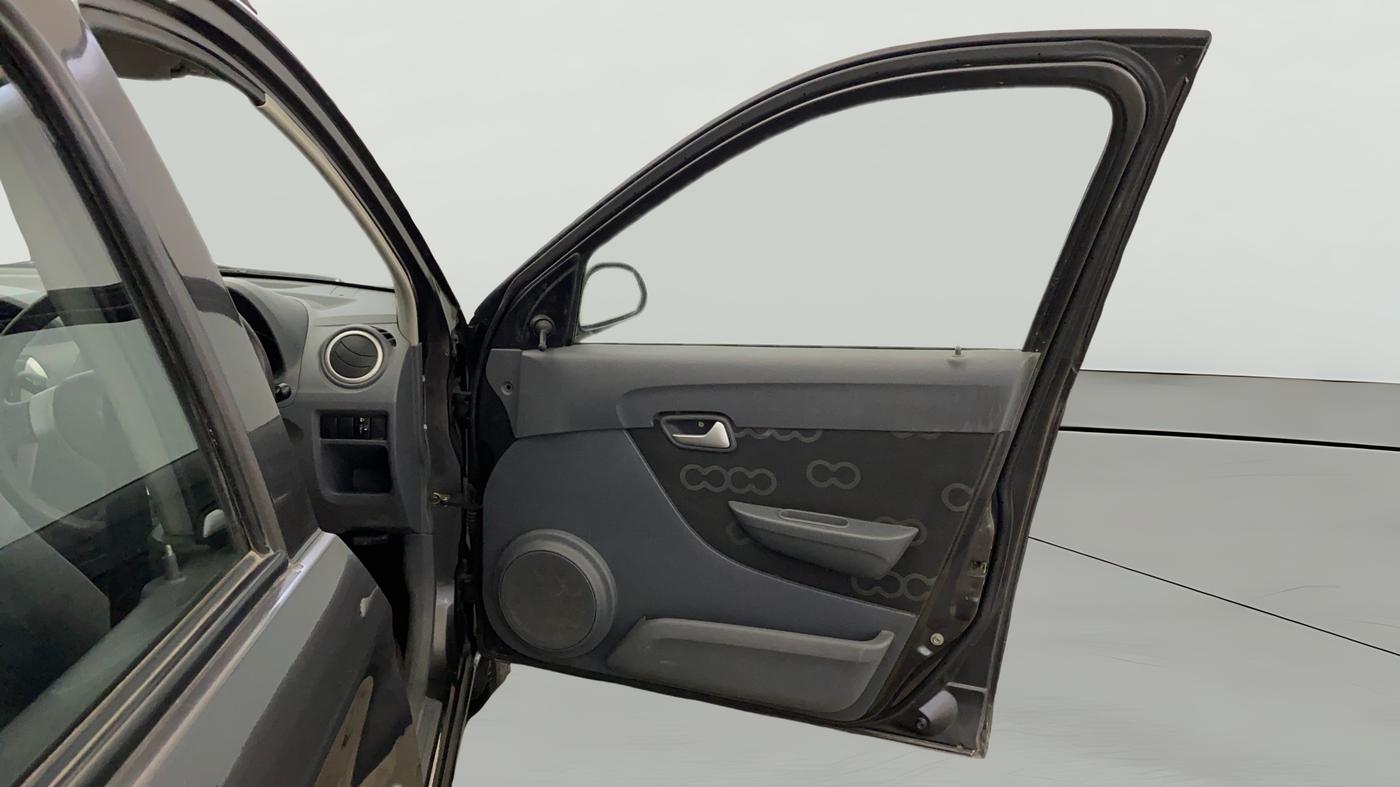 2015 Maruti Alto 800 LXI, Petrol, Manual, 45,610 km, RHS Front Door