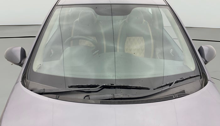 2017 Hyundai Xcent SX 1.2, Petrol, Manual, 1,17,873 km, Front Windshield