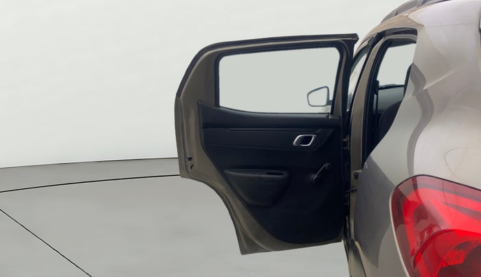 2018 Renault Kwid RXT 1.0 AMT, Petrol, Automatic, 30,142 km, LHS Rear Door