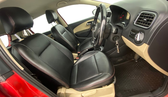 2017 Volkswagen Polo HIGHLINE1.2L, Petrol, Manual, 59,095 km, Right Side Front Door Cabin